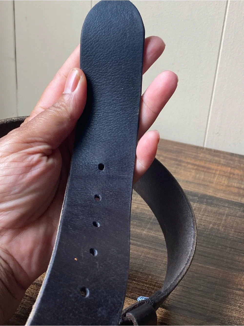 American Eagle Distressed Leather Belt, 26”